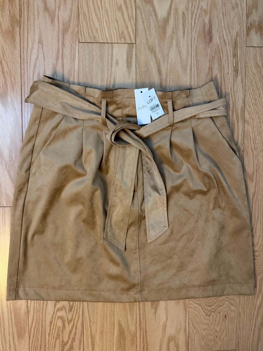 LOFT Camel Faux Suede Mini Skirt Sz 10